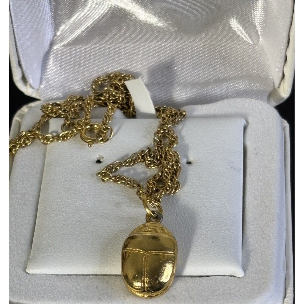 Vintage MMA Gold Tone Scarab / Cartouche Reversible Pendant + 18” Rope Chain